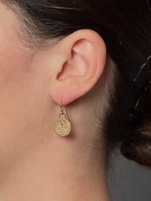 laxmi earrings | Gold earrings designs, Gold jewelry earrings, Temple  jewellery earrings